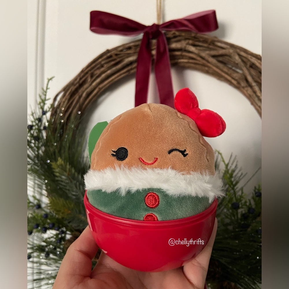 Squishmallow Gina 4”